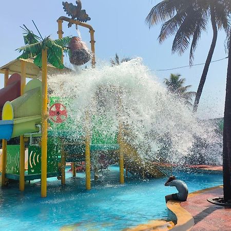 Pinewood Resort Karjat Kültér fotó